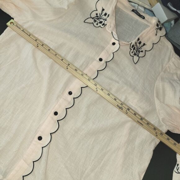 Shein Embroidered Scallop Top XL 1X - Picture 9 of 11
